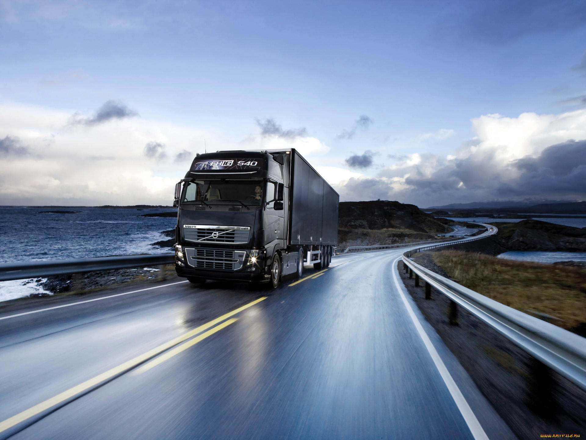 , volvo, trucks